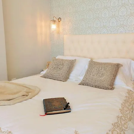 Santa Clara Cornisa Apartment