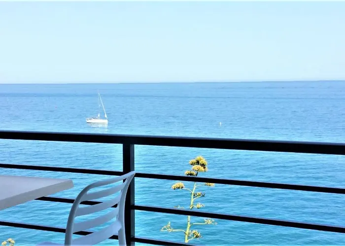 Santa Clara Cornisa Apartmán Torremolinos